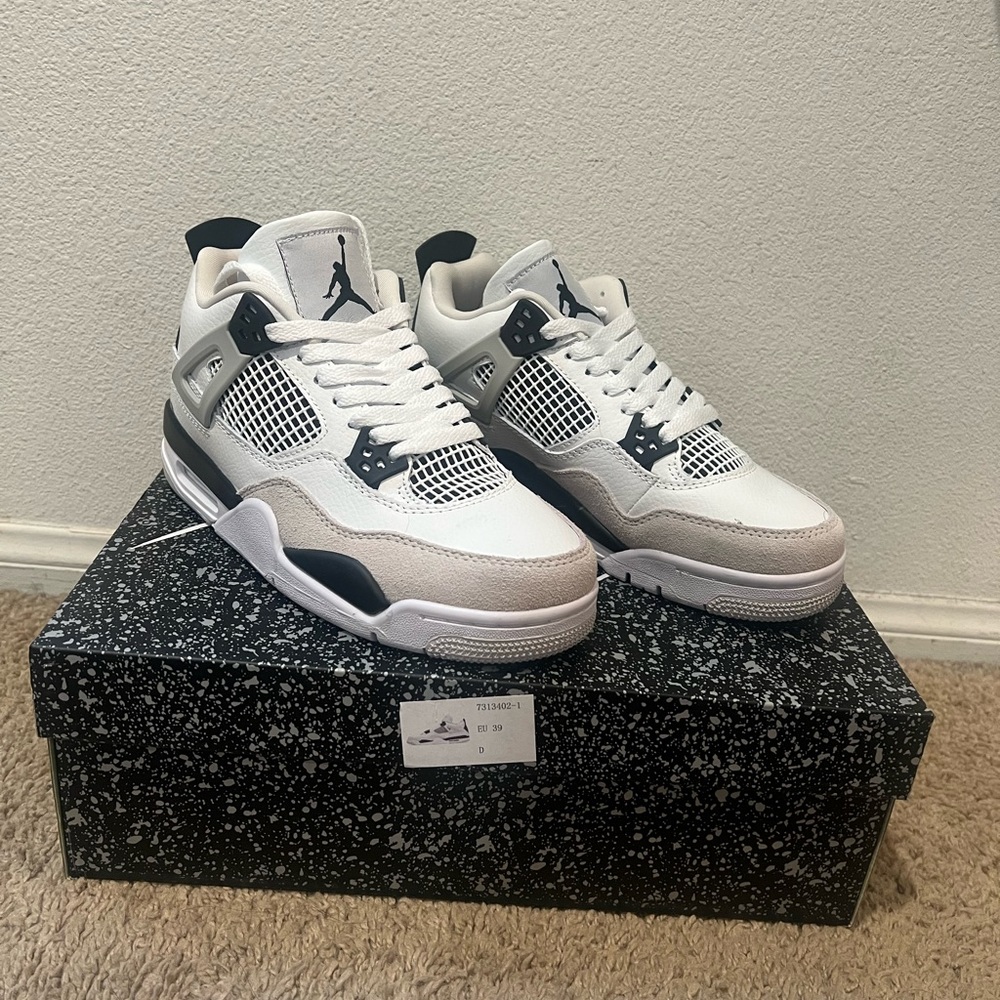 Military Black Jordan 4 Reps